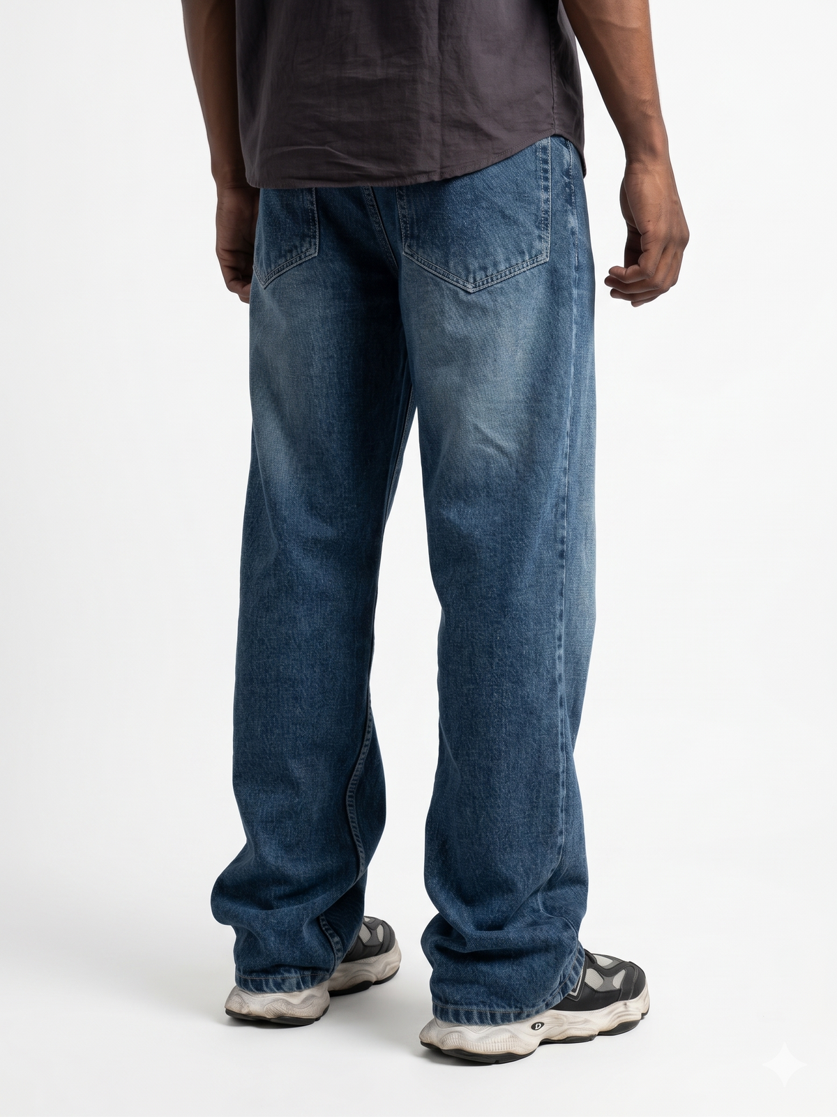 Light Blue Vintage Wash Relaxed Jeans