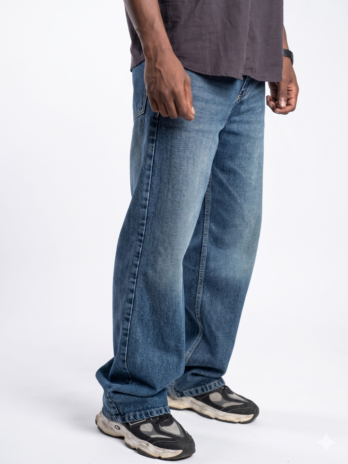 Light Blue Vintage Wash Relaxed Jeans